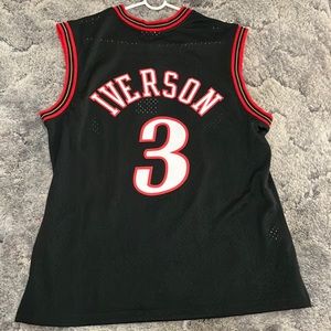 Throwback Philadelphia 76ers jersey Allen Iverson